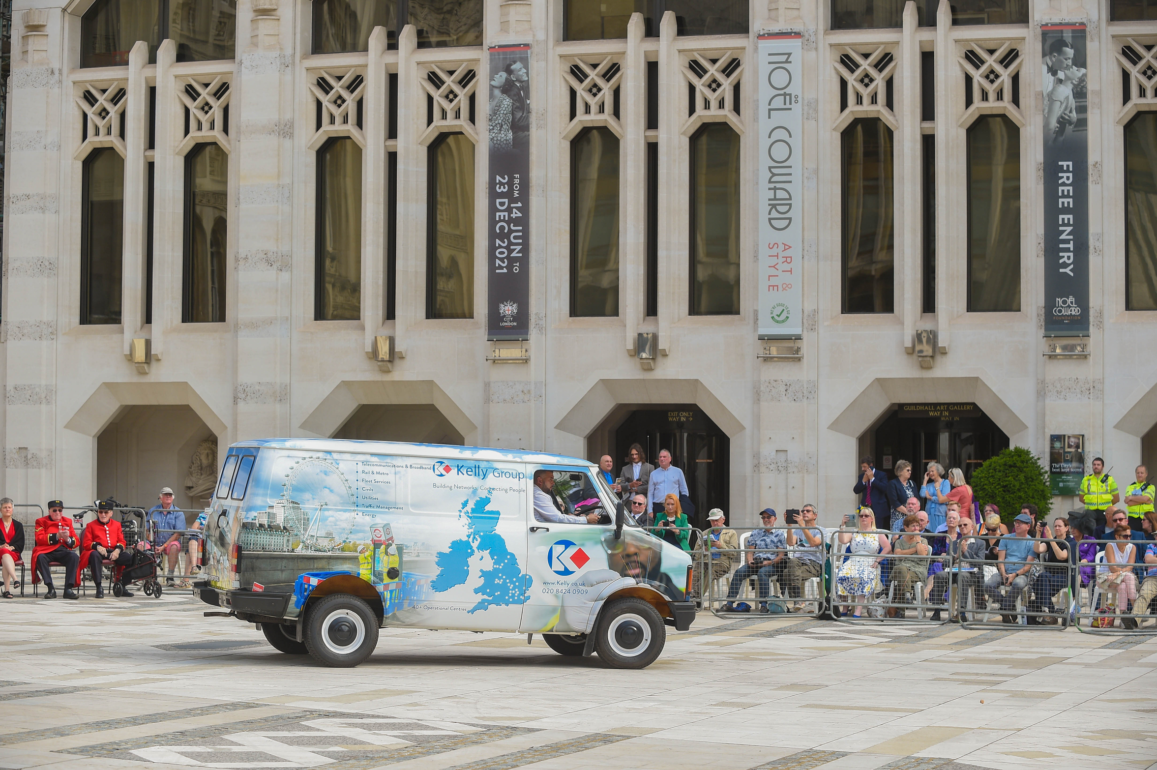 Kelly Group’s 1983 CF250 Bedford Van showcased at London’s Cart Marking Parade